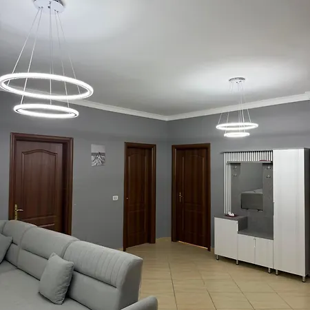 شقة Cozy Kodra E Diellit Modern 2br